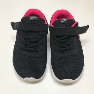 Nike Tanjun Sneakers Size 10 C  Girls